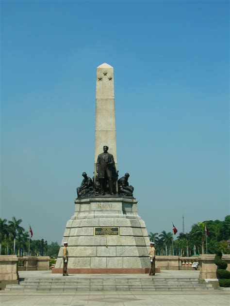 luneta park manila philippines.